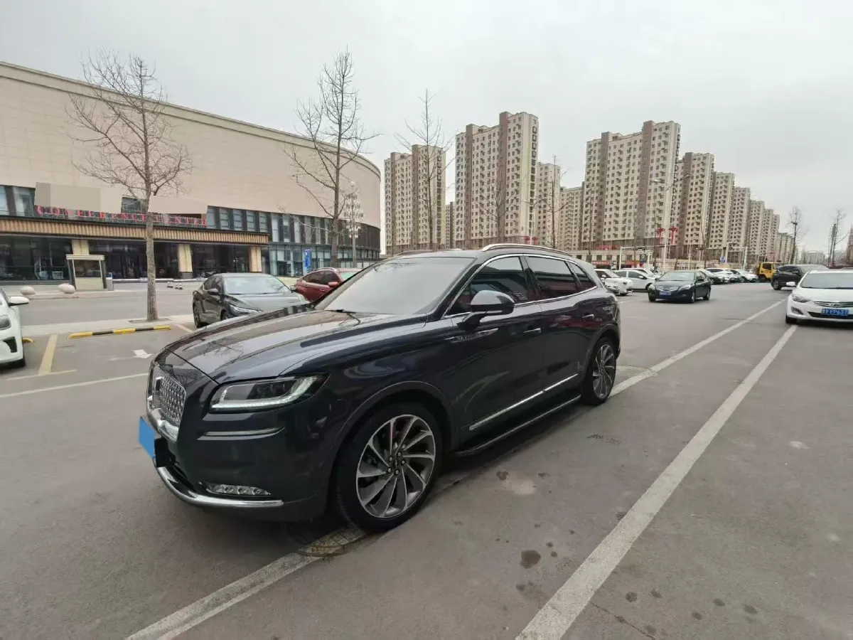 2021 Lincoln Nautilus 2.7T 322HP V6 8AT,autocango,china used car exporter,china ev exporter,chinese used car exporter,chinese used ev exporter