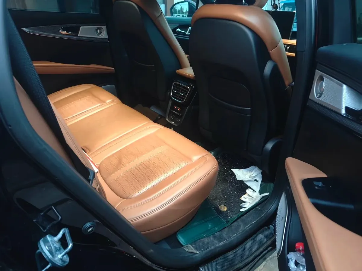 2021 Lincoln Nautilus 2.7T 322HP V6 8AT,autocango,china used car exporter,china ev exporter,chinese used car exporter,chinese used ev exporter