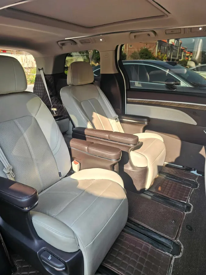 2021 GAC Trumpchi M8 2.0T 252HP L4 8AT,autocango,china used car exporter,china ev exporter,chinese used car exporter,chinese used ev exporter