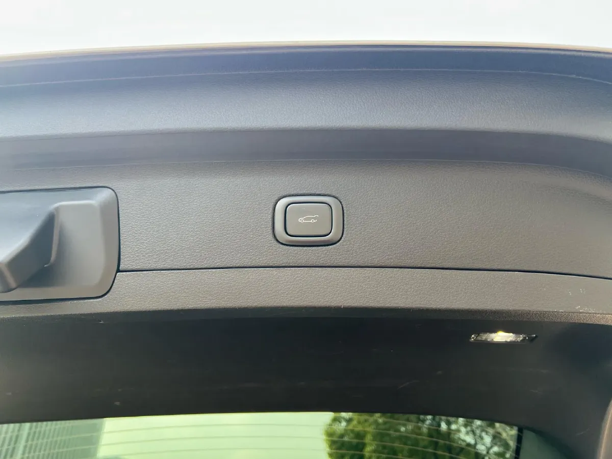 2020 NIO ES6 BEV 70KWH,autocango,china used car exporter,china ev exporter,chinese used car exporter,chinese used ev exporter