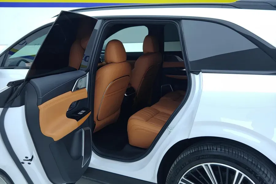 2024 Xpeng G9 BEV 78.2KWH,autocango,china used car exporter,china ev exporter,chinese used car exporter,chinese used ev exporter