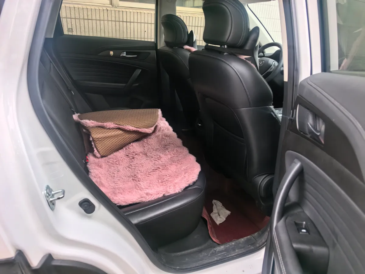 2021 ChangAn CS35 Plus 1.6L 128HP L4 CVT,autocango,china used car exporter,china ev exporter,chinese used car exporter,chinese used ev exporter