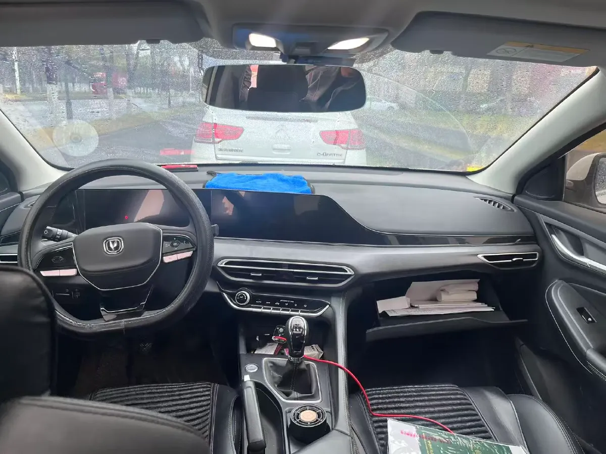 2022 ChangAn Eado 1.6L 128HP L4 5MT,autocango,china used car exporter,china ev exporter,chinese used car exporter,chinese used ev exporter