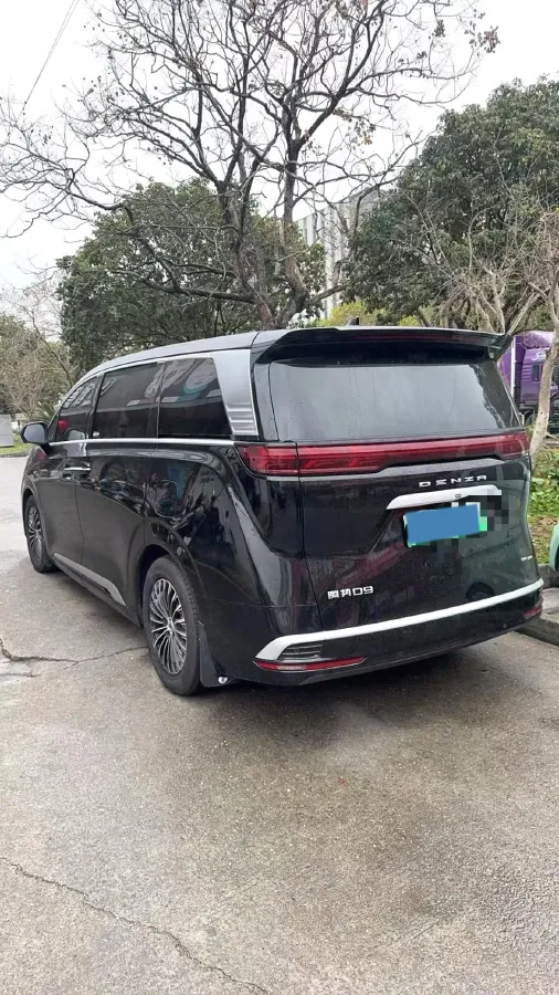 2024 Denza D9 1.5T 139HP L4 E-CVT PHEV 40KWH,autocango,china used car exporter,china ev exporter,chinese used car exporter,chinese used ev exporter