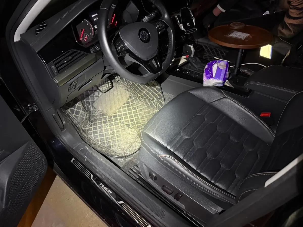 2019 Skoda Kodiak 2.0T 186HP L4 7DCT,autocango,china used car exporter,china ev exporter,chinese used car exporter,chinese used ev exporter