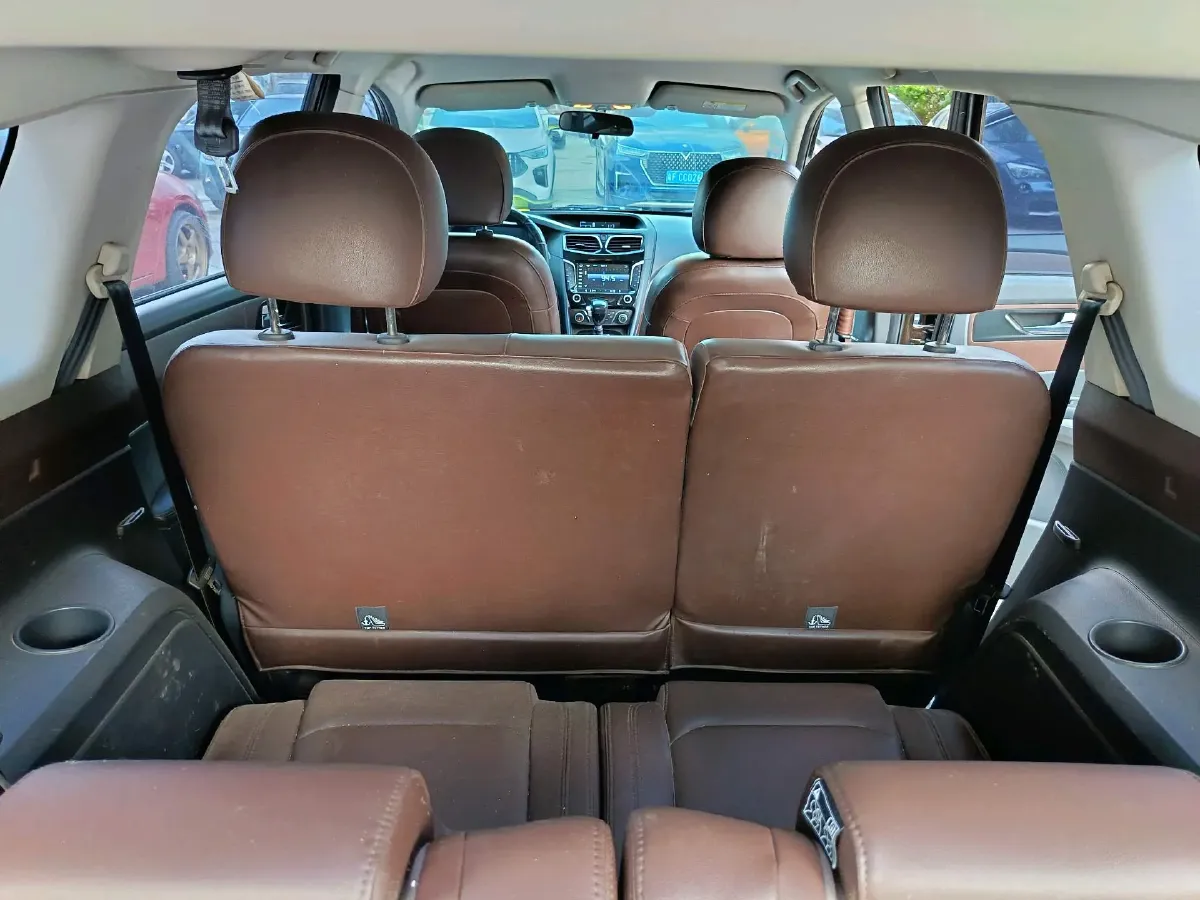 2017 HaiMa Family F7 1.5T 165HP L4 6AT,autocango,china used car exporter,china ev exporter,chinese used car exporter,chinese used ev exporter