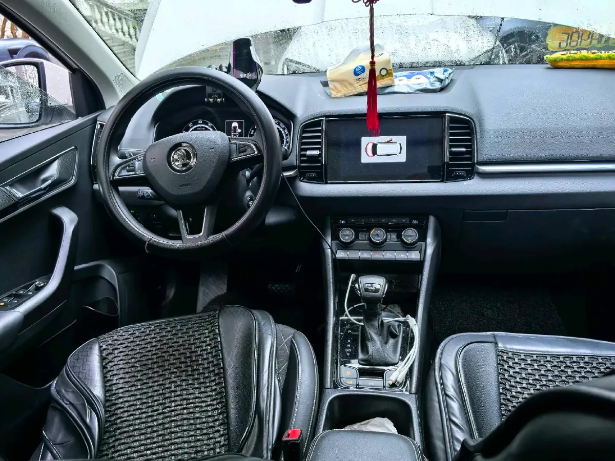 2019 Skoda Karoq 1.4T 150HP L4 7DCT,autocango,china used car exporter,china ev exporter,chinese used car exporter,chinese used ev exporter