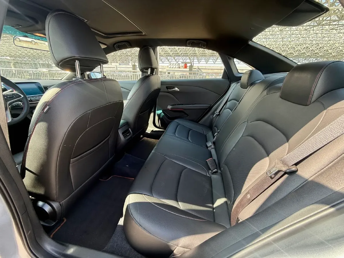 2019 Chevrolet Monza 1.3T 163HP L3 6AT,autocango,china used car exporter,china ev exporter,chinese used car exporter,chinese used ev exporter