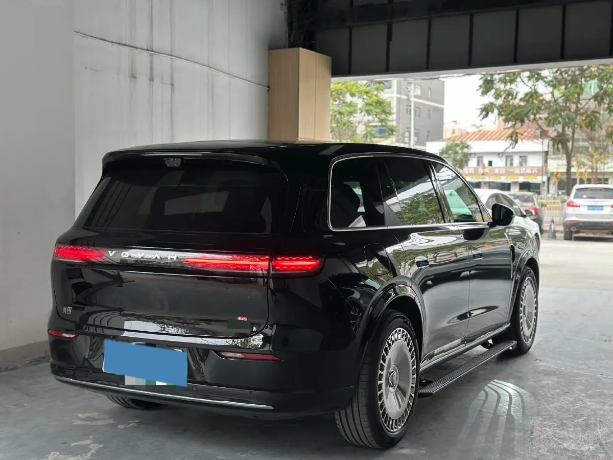 2026 Voyah 9L 1.5T 150HP L4 PHEV,autocango,china used car exporter,china ev exporter,chinese used car exporter,chinese used ev exporter