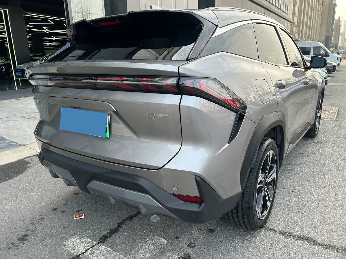 2025 Geely Galaxy L7 1.5L 112HP L4 1DHT PHEV 18.4KWH,autocango,china used car exporter,china ev exporter,chinese used car exporter,chinese used ev exporter