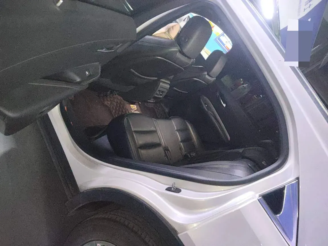 2020 Cadillac XT4 2.0T 237HP L4 9AT,autocango,china used car exporter,china ev exporter,chinese used car exporter,chinese used ev exporter