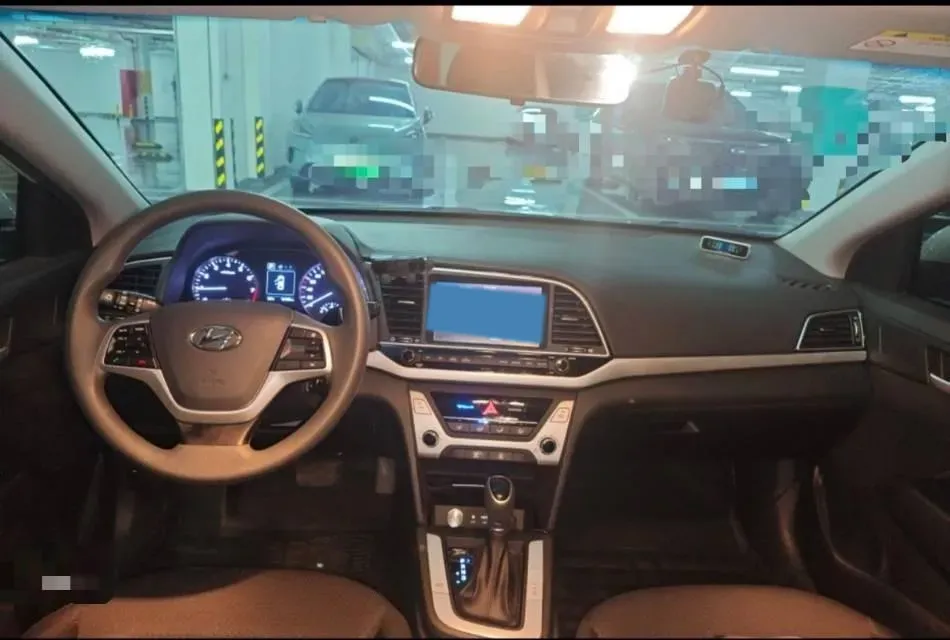 2016 Hyundai Elantra 1.6L 130HP L4 6AT,autocango,china used car exporter,china ev exporter,chinese used car exporter,chinese used ev exporter