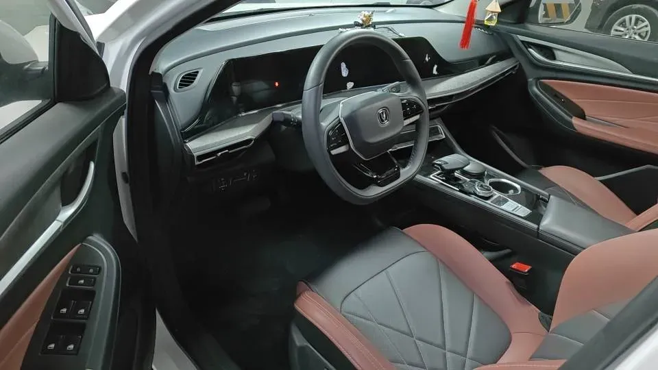 2024 ChangAn Eado 1.4T 160HP L4 7DCT,autocango,china used car exporter,china ev exporter,chinese used car exporter,chinese used ev exporter