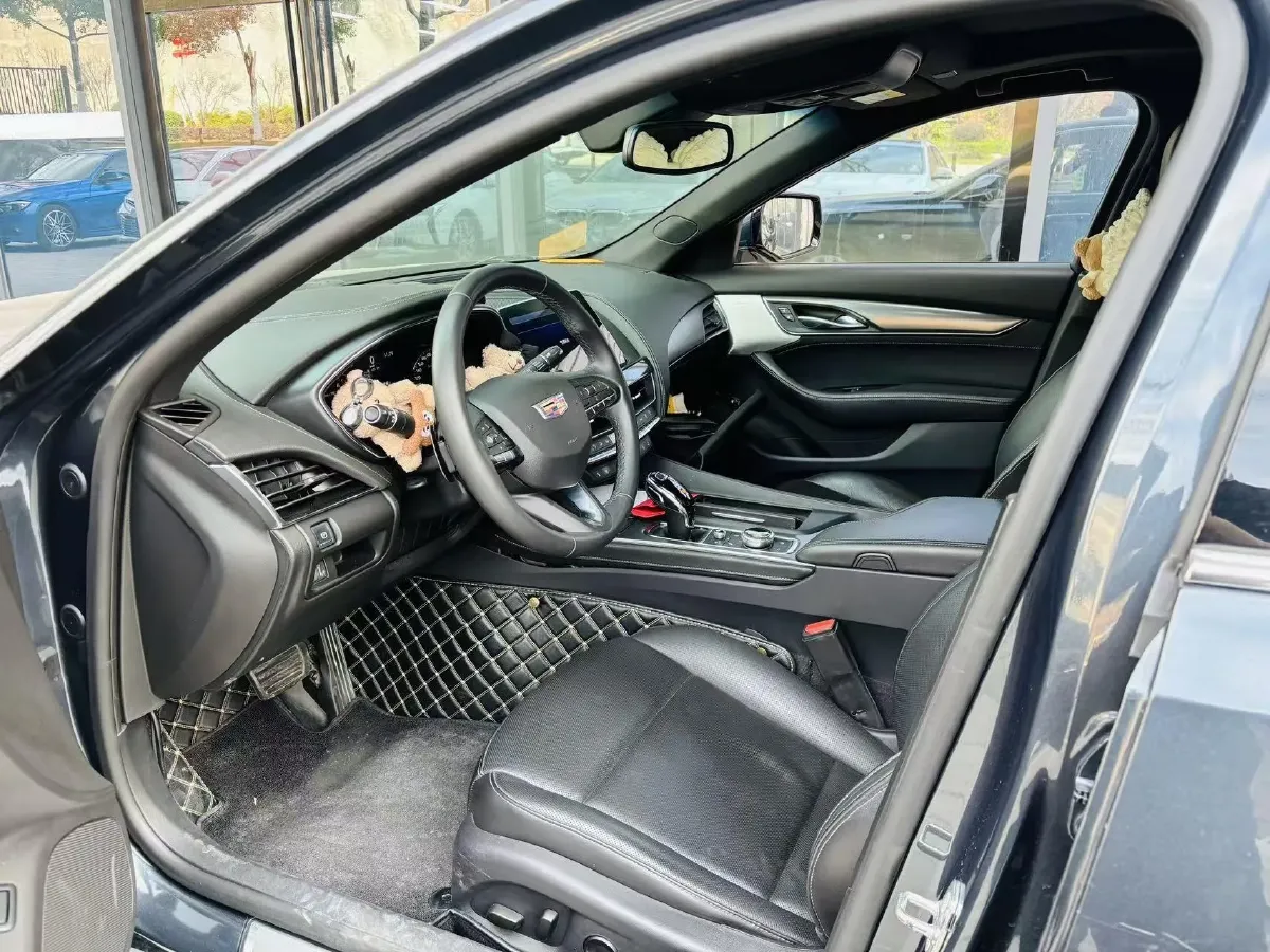 2021 Cadillac CT5 2.0T 237HP L4 10AT,autocango,china used car exporter,china ev exporter,chinese used car exporter,chinese used ev exporter