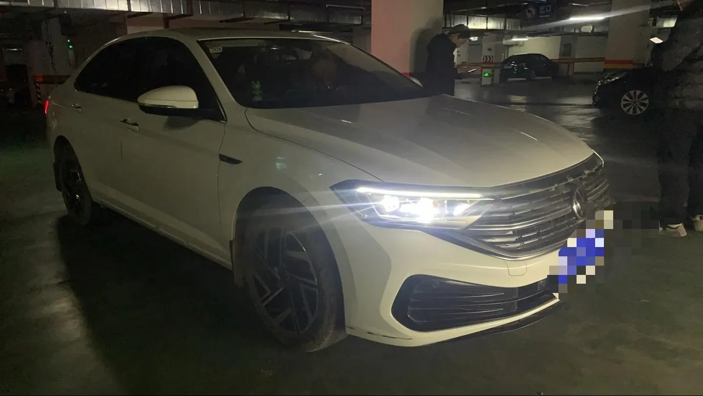 2023 Volkswagen Sagitar 1.4T 150HP L4 7DCT,autocango,china used car exporter,china ev exporter,chinese used car exporter,chinese used ev exporter