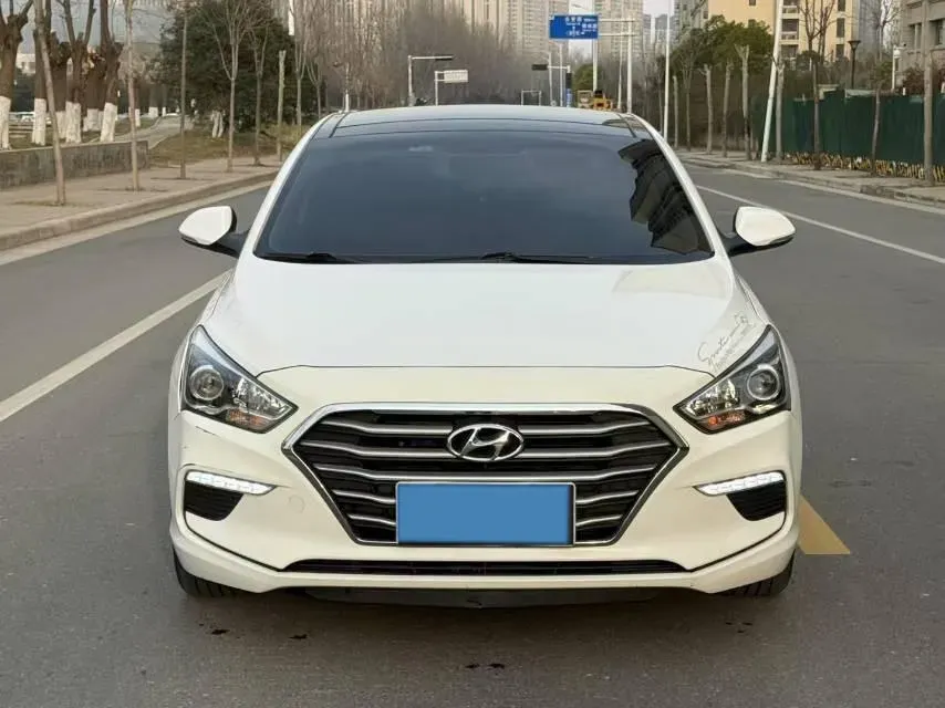 2019 Hyundai Mistra 1.8L 143HP L4 6AT,autocango,china used car exporter,china ev exporter,chinese used car exporter,chinese used ev exporter