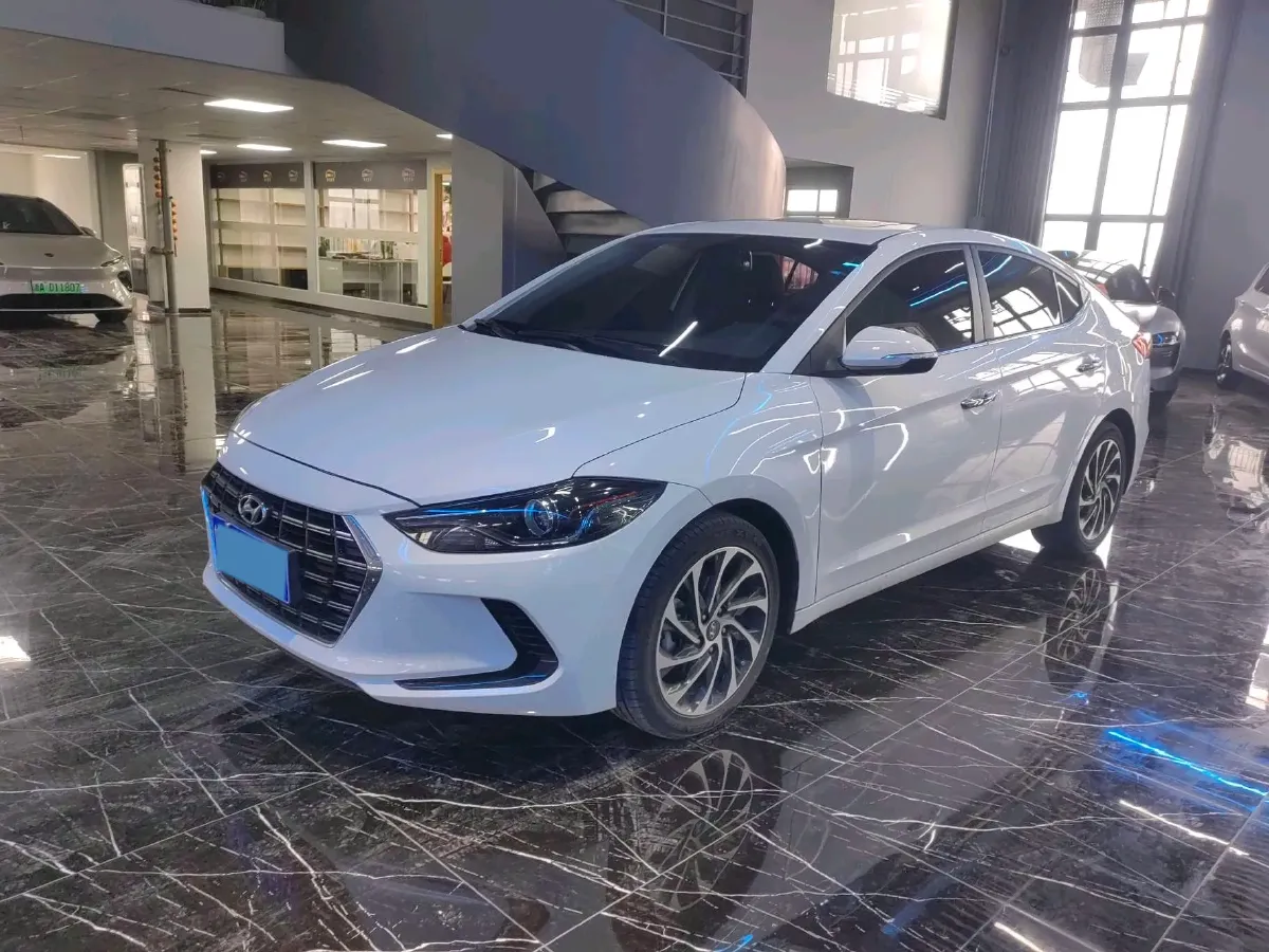2020 Hyundai Elantra 1.5L 115HP L4 CVT,autocango,china used car exporter,china ev exporter,chinese used car exporter,chinese used ev exporter