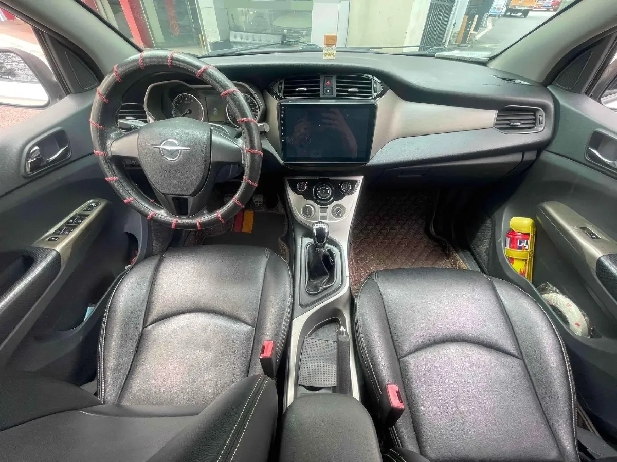 2017 HaiMa M3 1.5L 112HP L4 CVT,autocango,china used car exporter,china ev exporter,chinese used car exporter,chinese used ev exporter