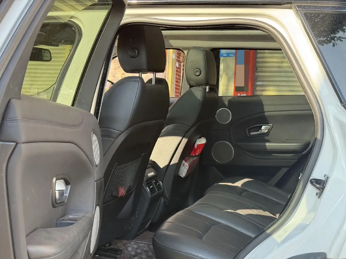 2018 Land Rover Range Rover Evoque 2.0T 241HP L4 9AT,autocango,china used car exporter,china ev exporter,chinese used car exporter,chinese used ev exporter