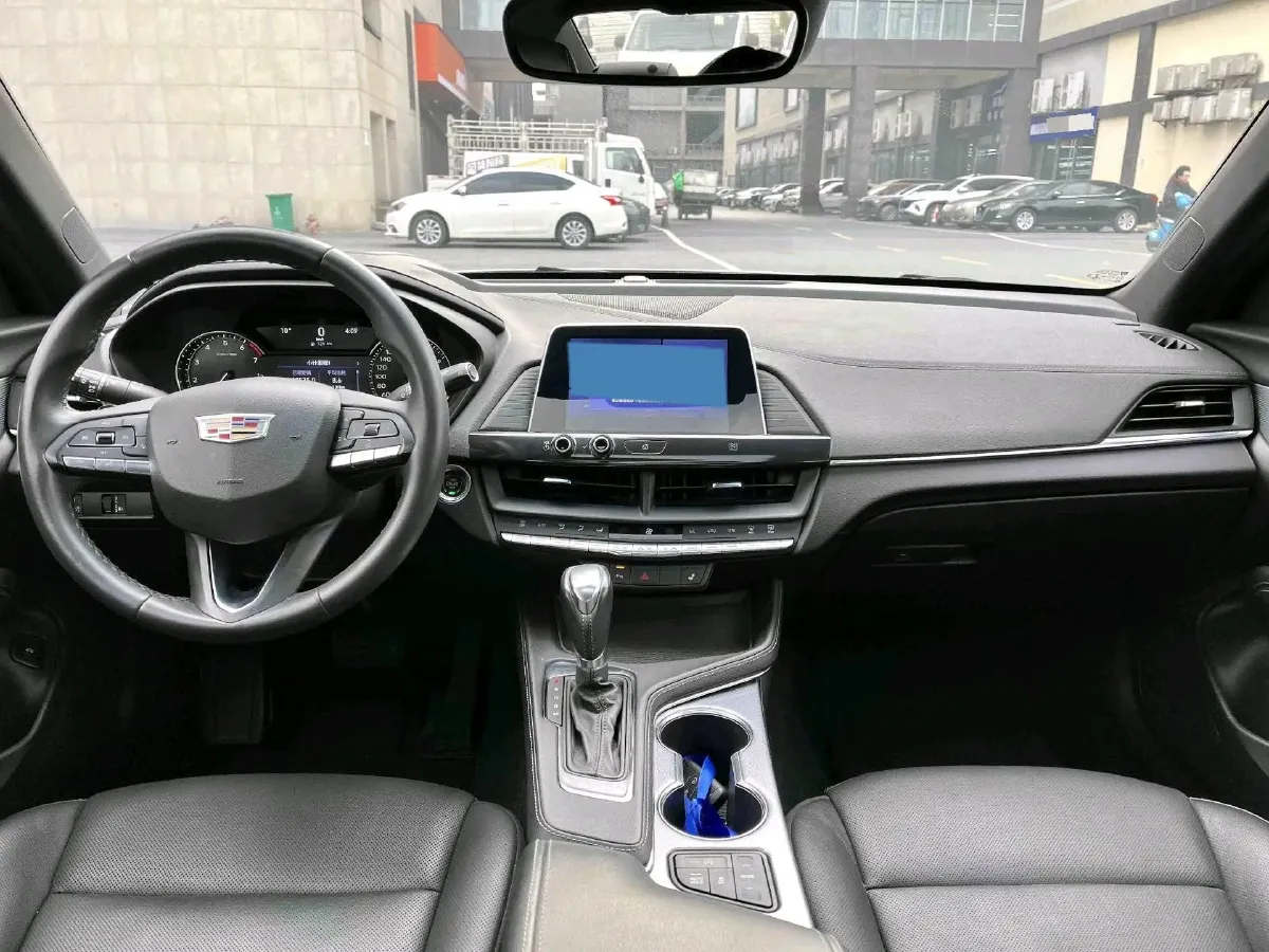 2021 Cadillac CT4 2.0T 237HP L4 8AT,autocango,china used car exporter,china ev exporter,chinese used car exporter,chinese used ev exporter