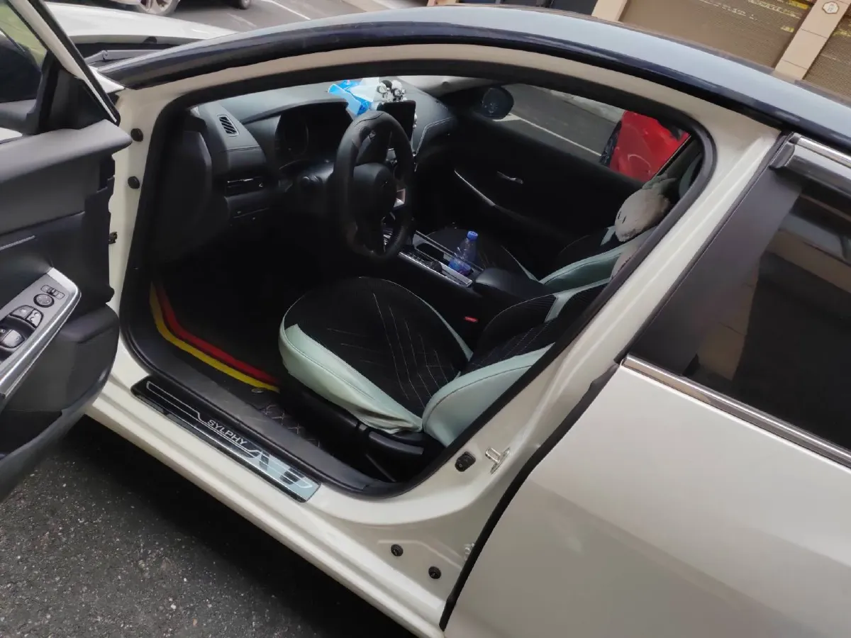 2022 Nissan Sylphy 1.6L 135HP L4 CVT,autocango,china used car exporter,china ev exporter,chinese used car exporter,chinese used ev exporter