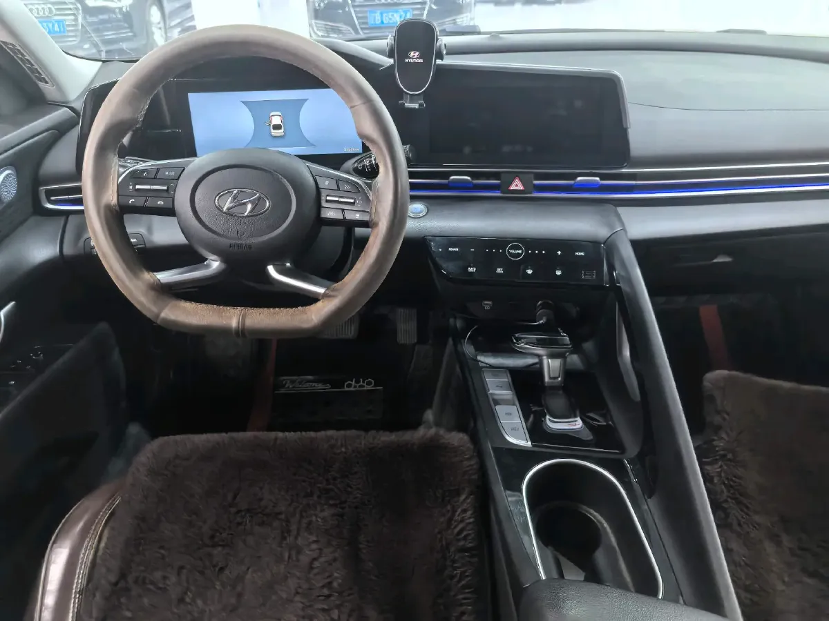 2021 Hyundai Elantra 1.5L 115HP L4 CVT,autocango,china used car exporter,china ev exporter,chinese used car exporter,chinese used ev exporter