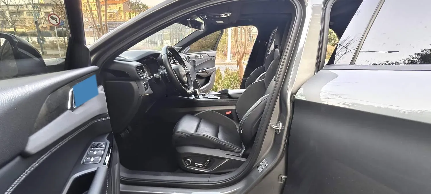 2022 LYNK&CO 03 2.0T 190HP L4 7DCT,autocango,china used car exporter,china ev exporter,chinese used car exporter,chinese used ev exporter