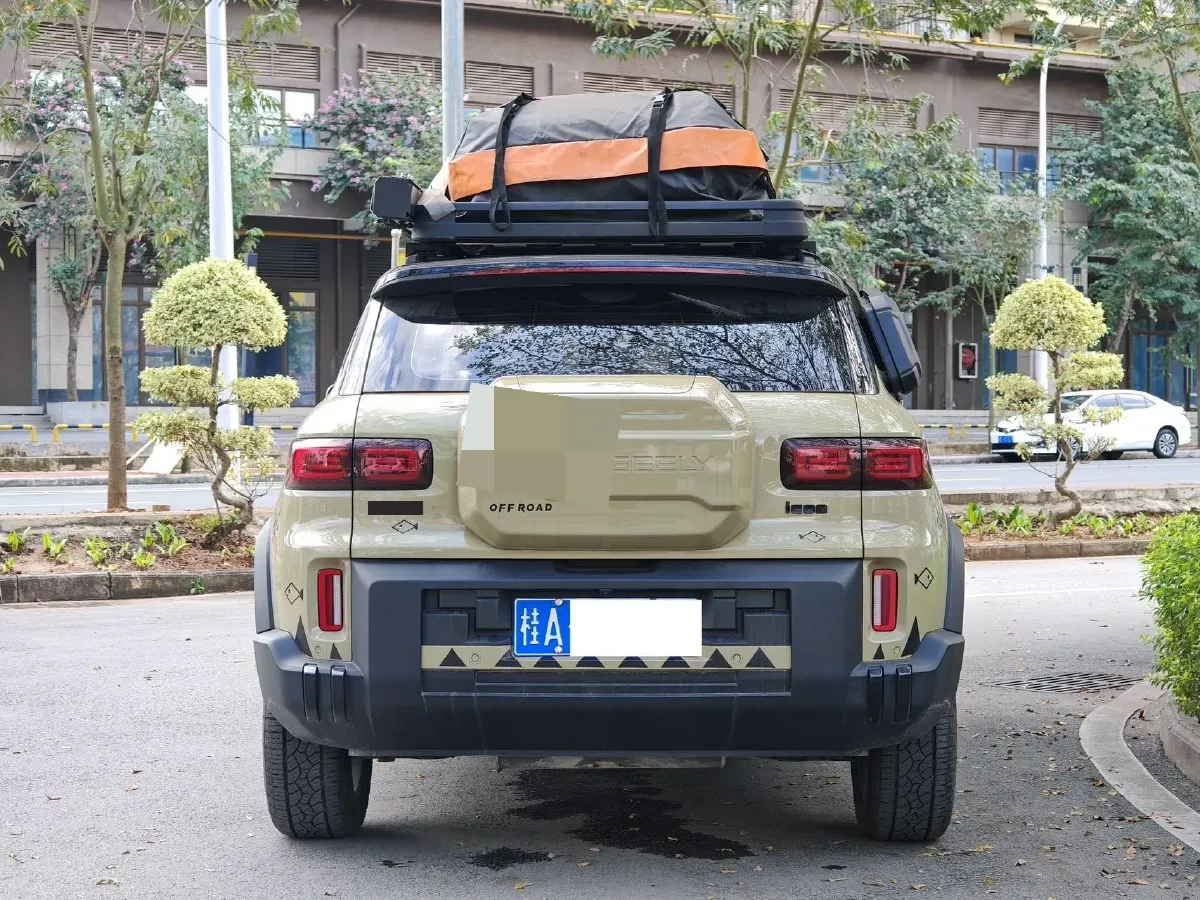 2025 Geely Cowboy 1.5T 181HP L4 7DCT,autocango,china used car exporter,china ev exporter,chinese used car exporter,chinese used ev exporter