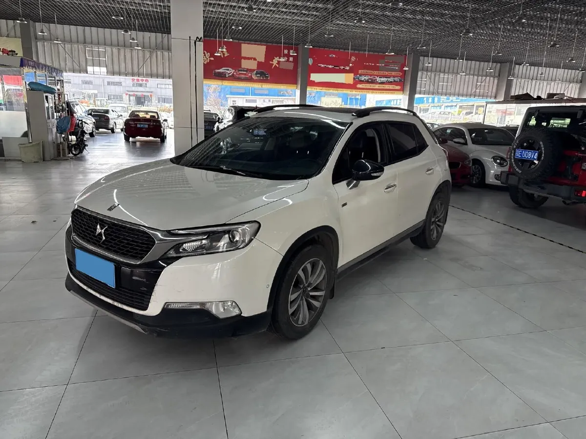 2014 DS 6 1.6T 167HP L4 6AT,autocango,china used car exporter,china ev exporter,chinese used car exporter,chinese used ev exporter