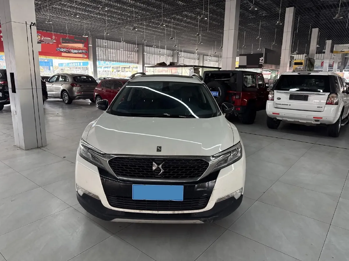 2014 DS 6 1.6T 167HP L4 6AT,autocango,china used car exporter,china ev exporter,chinese used car exporter,chinese used ev exporter