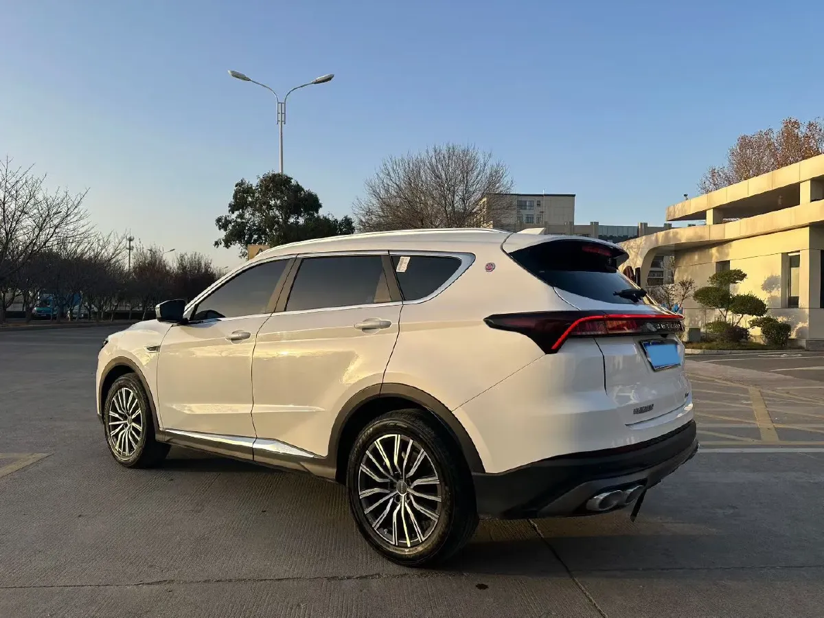 2023 Jetour X70 Plus 1.5T 156HP L4 6MT,autocango,china used car exporter,china ev exporter,chinese used car exporter,chinese used ev exporter