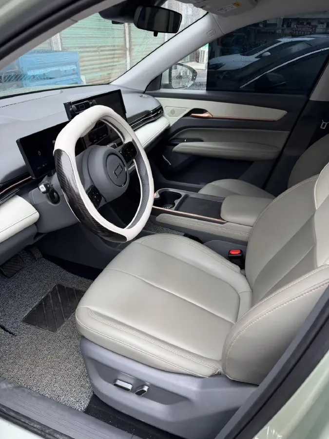 2025 Bestune YueYi 03 BEV 48.35KWH,autocango,china used car exporter,china ev exporter,chinese used car exporter,chinese used ev exporter