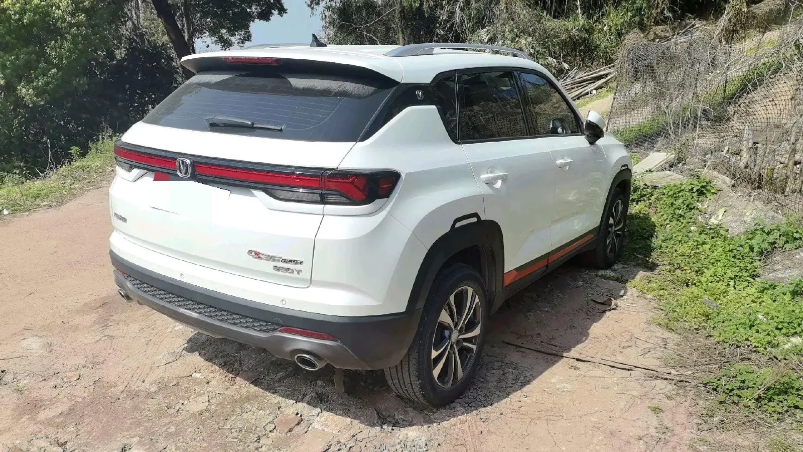 2021 ChangAn CS35 Plus 1.4T 160HP L4 7DCT,autocango,china used car exporter,china ev exporter,chinese used car exporter,chinese used ev exporter