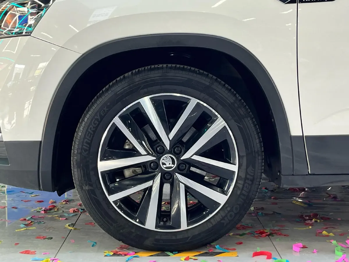 2022 Skoda Kamiq 1.5L 112HP L4 6AT,autocango,china used car exporter,china ev exporter,chinese used car exporter,chinese used ev exporter