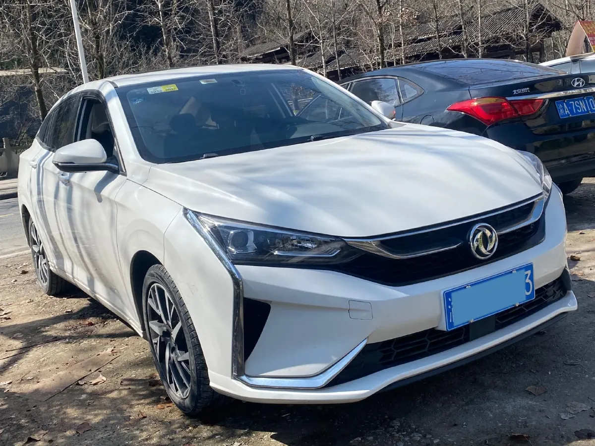 2020 DongFeng Aeolus YiXuan 1.5T 150HP L4 6DCT,autocango,china used car exporter,china ev exporter,chinese used car exporter,chinese used ev exporter