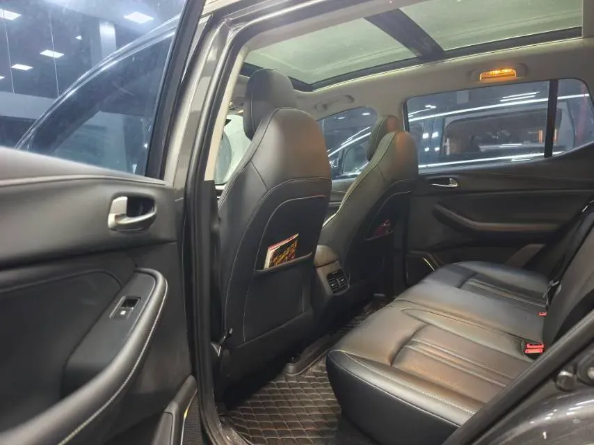 2022 GAC Trumpchi GS4 1.5T 169HP L4 6AT,autocango,china used car exporter,china ev exporter,chinese used car exporter,chinese used ev exporter