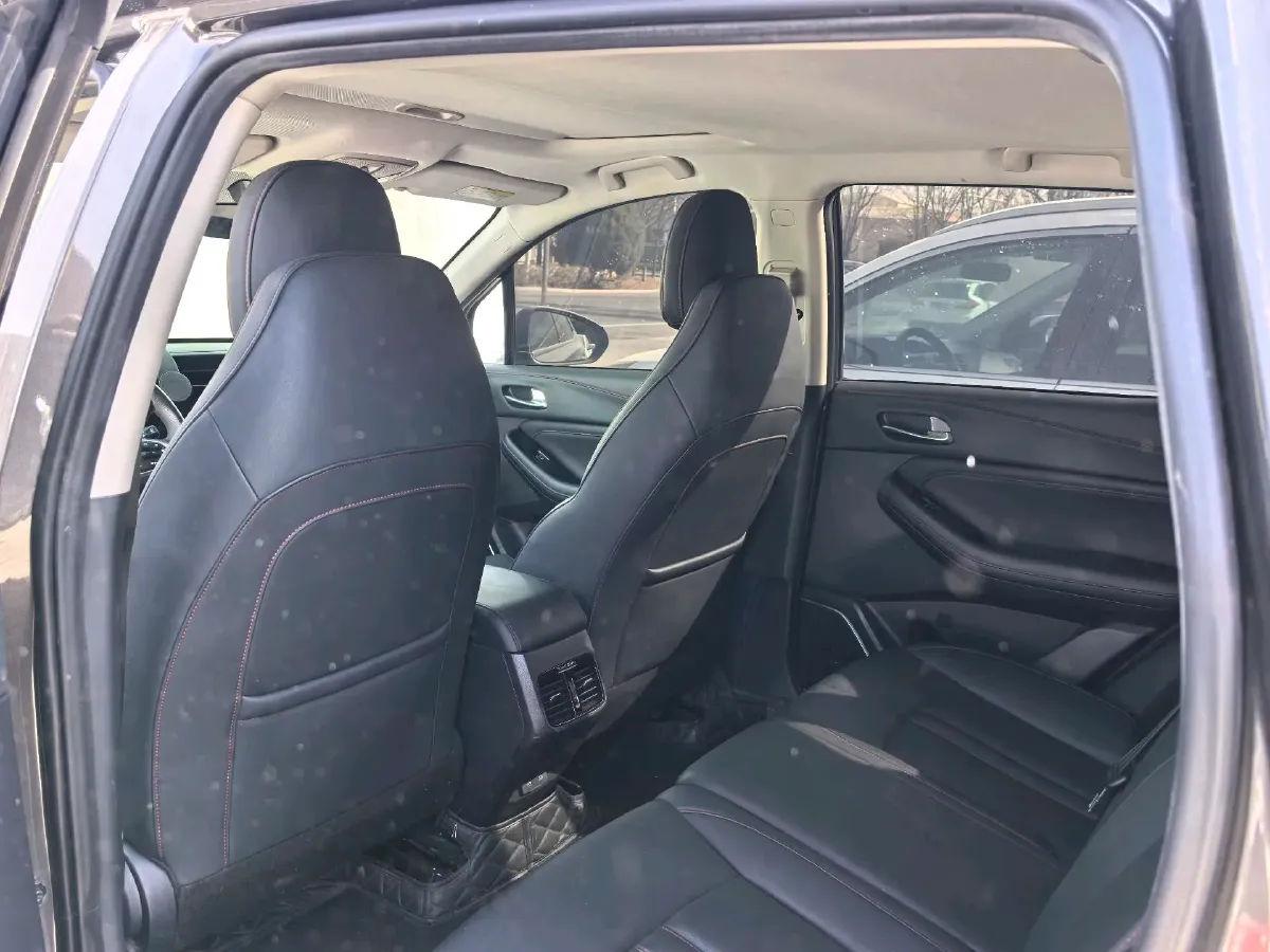 2020 GAC Trumpchi GS4 1.5T 169HP L4 6MT,autocango,china used car exporter,china ev exporter,chinese used car exporter,chinese used ev exporter