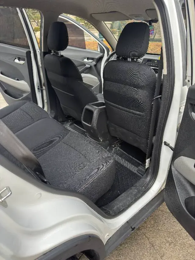 2019 WuLing HongGuang 1.5L 99HP L4 6MT,autocango,china used car exporter,china ev exporter,chinese used car exporter,chinese used ev exporter