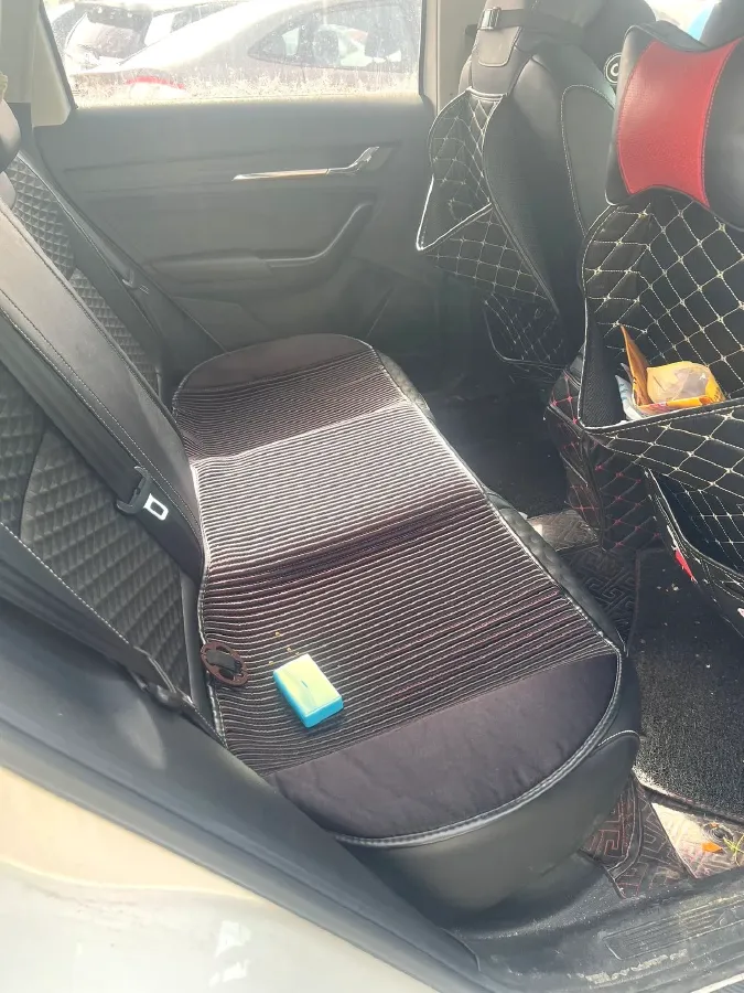 2018 Skoda Kamiq 1.5L 110HP L4 6AT,autocango,china used car exporter,china ev exporter,chinese used car exporter,chinese used ev exporter