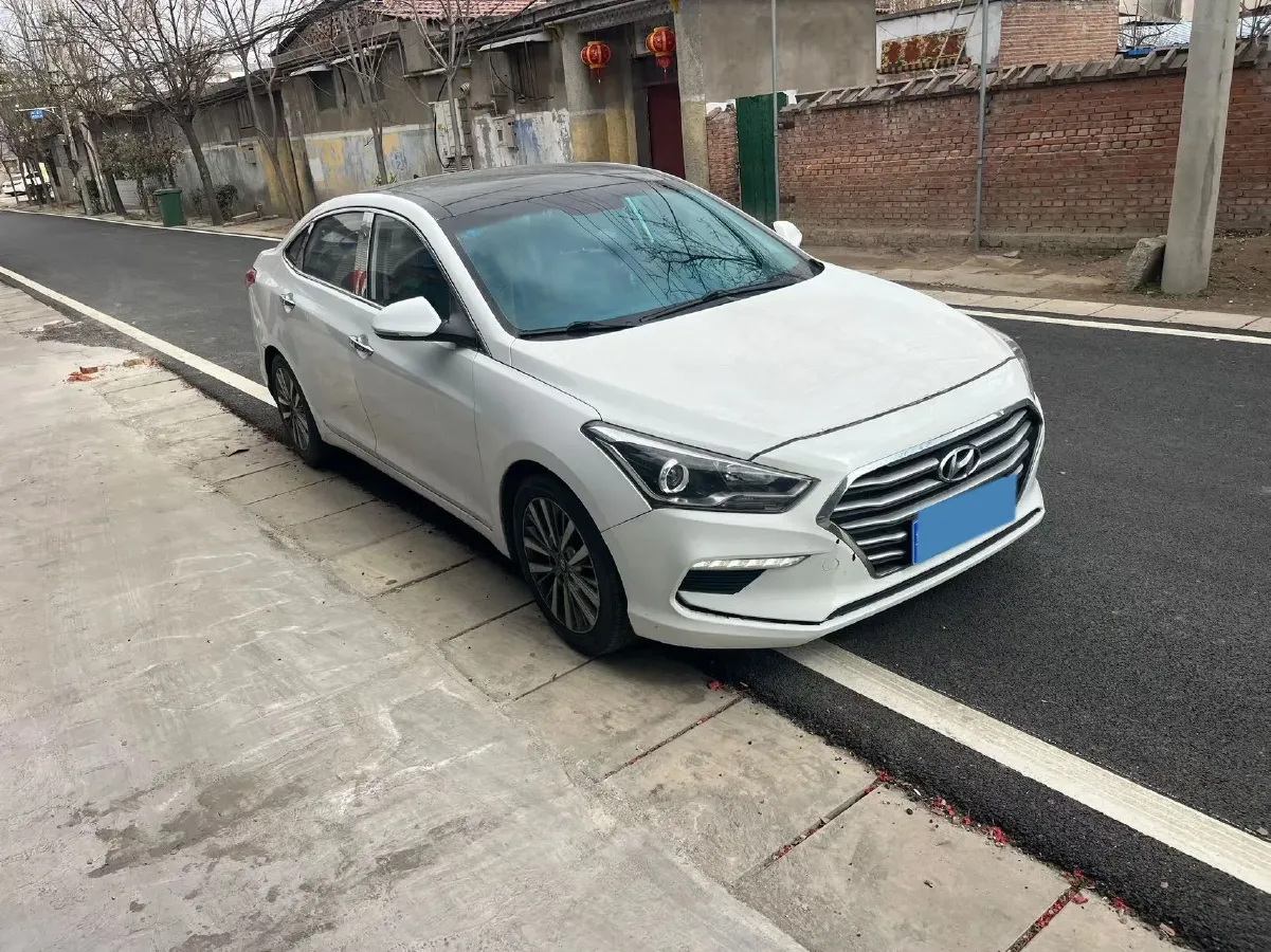 2017 Hyundai Mistra 1.8L 143HP L4 6AT,autocango,china used car exporter,china ev exporter,chinese used car exporter,chinese used ev exporter