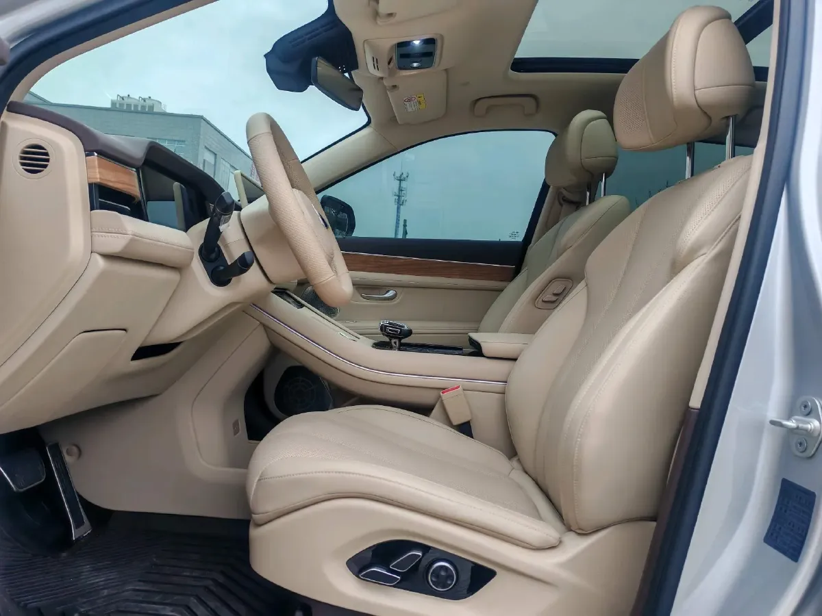 2024 AITO AITO M7 1.5T 152HP L4 REEV 38.5KWH,autocango,china used car exporter,china ev exporter,chinese used car exporter,chinese used ev exporter