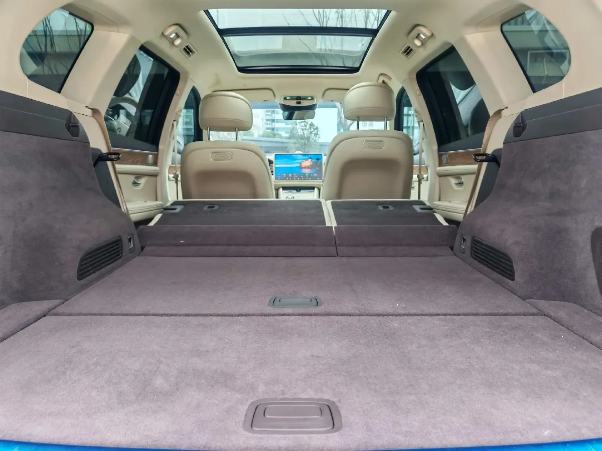 2024 AITO AITO M7 1.5T 152HP L4 REEV 38.5KWH,autocango,china used car exporter,china ev exporter,chinese used car exporter,chinese used ev exporter