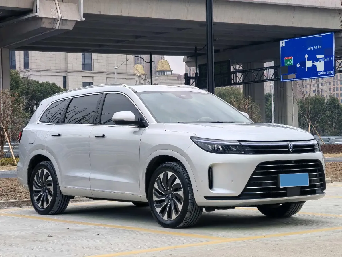 2024 AITO AITO M7 1.5T 152HP L4 REEV 38.5KWH,autocango,china used car exporter,china ev exporter,chinese used car exporter,chinese used ev exporter