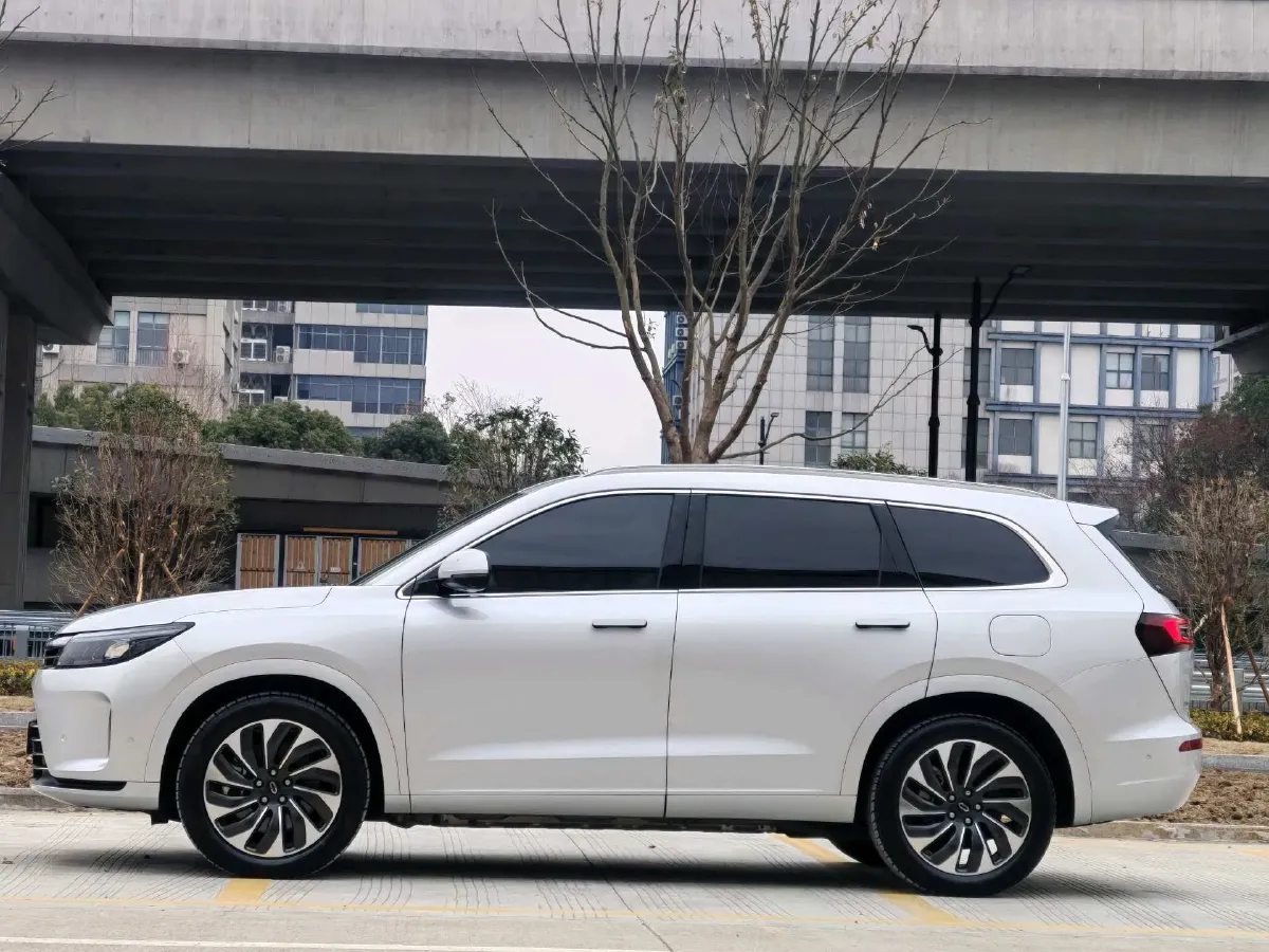 2024 AITO AITO M7 1.5T 152HP L4 REEV 38.5KWH,autocango,china used car exporter,china ev exporter,chinese used car exporter,chinese used ev exporter