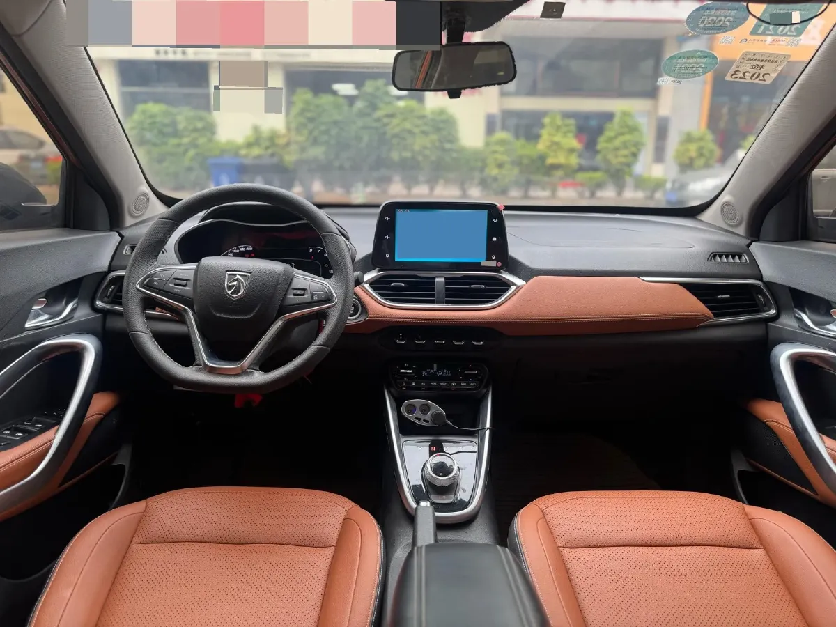 2019 Yema BoJun 1.5L 112HP L4 5MT,autocango,china used car exporter,china ev exporter,chinese used car exporter,chinese used ev exporter