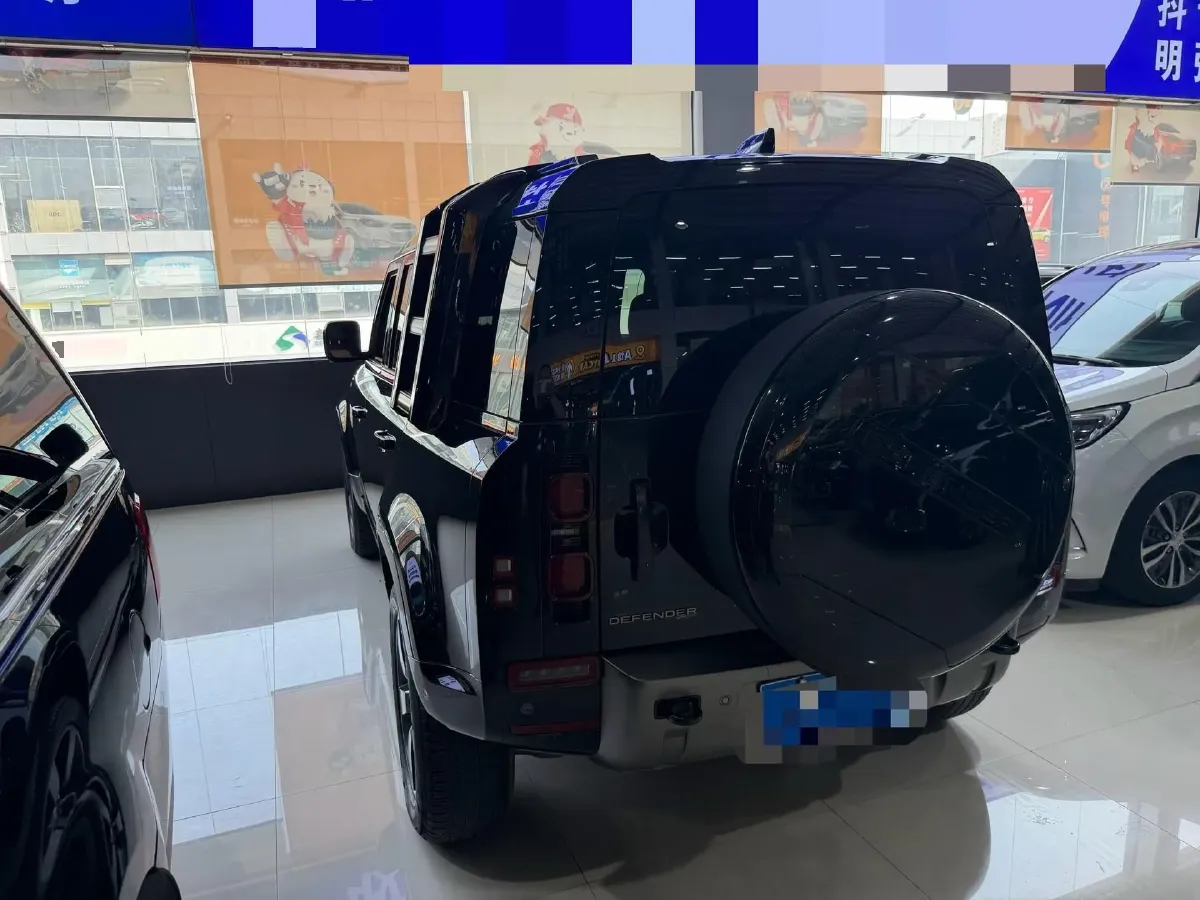 2024 Land Rover Defender 3.0T 400HP L6 8AT,autocango,china used car exporter,china ev exporter,chinese used car exporter,chinese used ev exporter