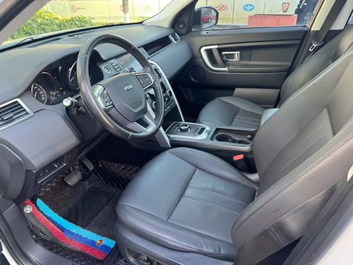 2019 Land Rover Discovery Sport 2.0T 241HP L4 9AT,autocango,china used car exporter,china ev exporter,chinese used car exporter,chinese used ev exporter