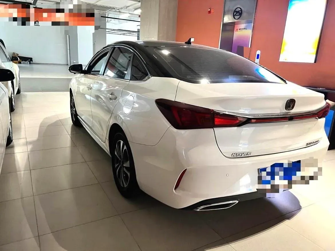 2022 ChangAn Eado 1.6L 128HP L4 CVT,autocango,china used car exporter,china ev exporter,chinese used car exporter,chinese used ev exporter