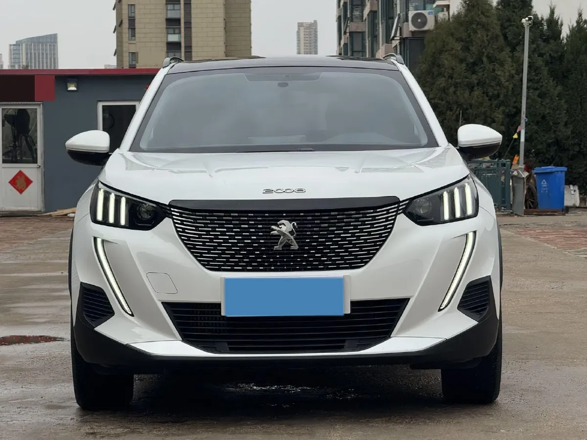 2022 Peugeot 2008 1.2T 136HP L3 6DCT,autocango,china used car exporter,china ev exporter,chinese used car exporter,chinese used ev exporter