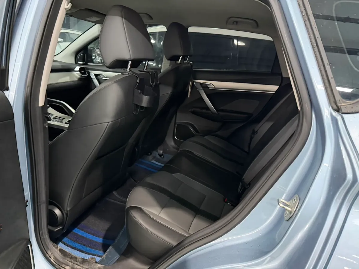 2024 Geely Coolray 1.5T 181HP L4 7DCT,autocango,china used car exporter,china ev exporter,chinese used car exporter,chinese used ev exporter